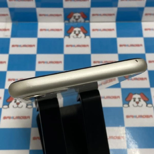 iPhone11 au版SIMフリー 64GB MWLU2J/A A2221 ホワイト