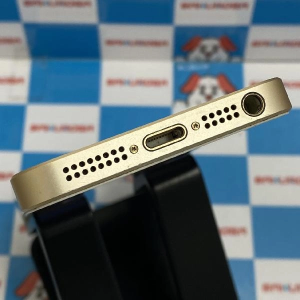 iPhoneSE SoftBank版SIMフリー 32GB MP842J/A A1723