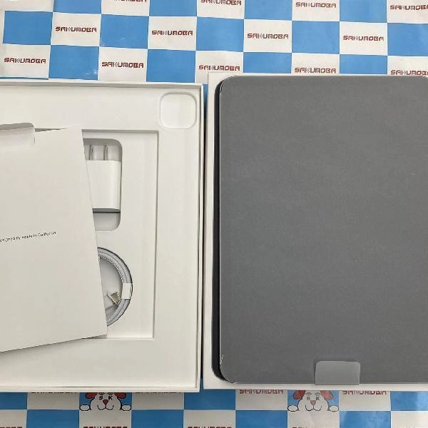 iPad Pro 11インチ 第4世代 docomo版SIMフリー 256GB MMYE3J/A A2782 開封未使用品