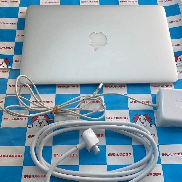 MacBook Air 11インチ Early 2015 128GB MJVM2J/A A1465 シルバー
