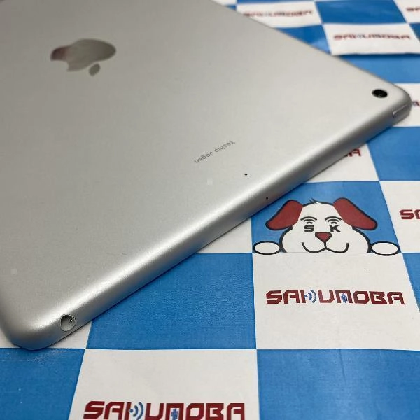 iPad 第8世代 Wi-Fiモデル 128GB PYLE2J/A A2270 訳アリ品