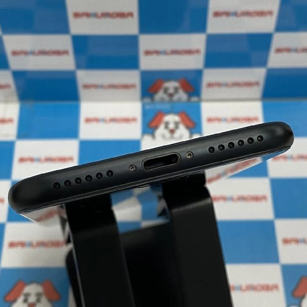 iPhoneSE 第3世代 Apple版SIMフリー 128GB MMYF3J/A A2782 新品同様品