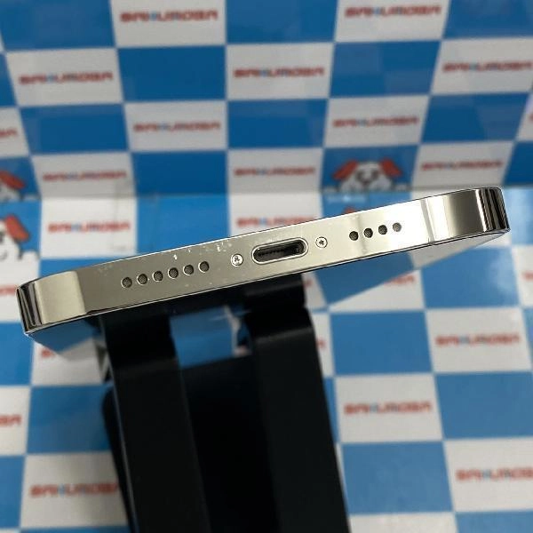 iPhone12 Pro Max docomo版SIMフリー 512GB MGD43J/A A2401 シルバー