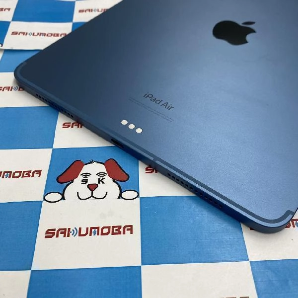 iPad Air 第5世代 docomo版SIMフリー 64GB MM6U3J/A A2589 極美品