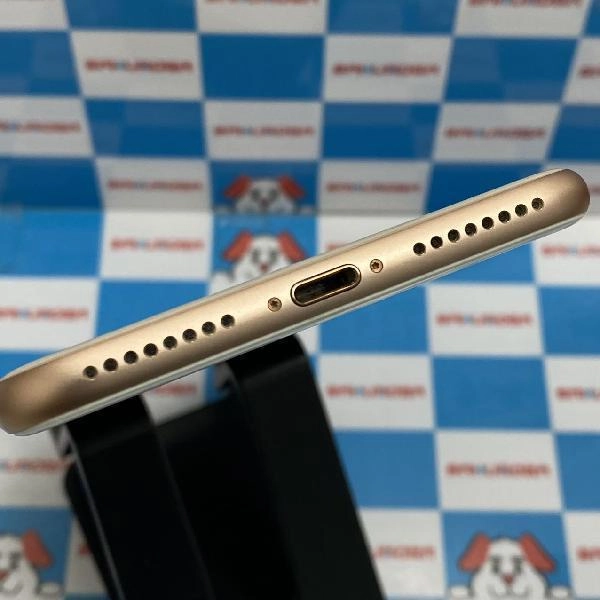 iPhone8 Plus au版SIMフリー 64GB MQ9M2J/A A1898