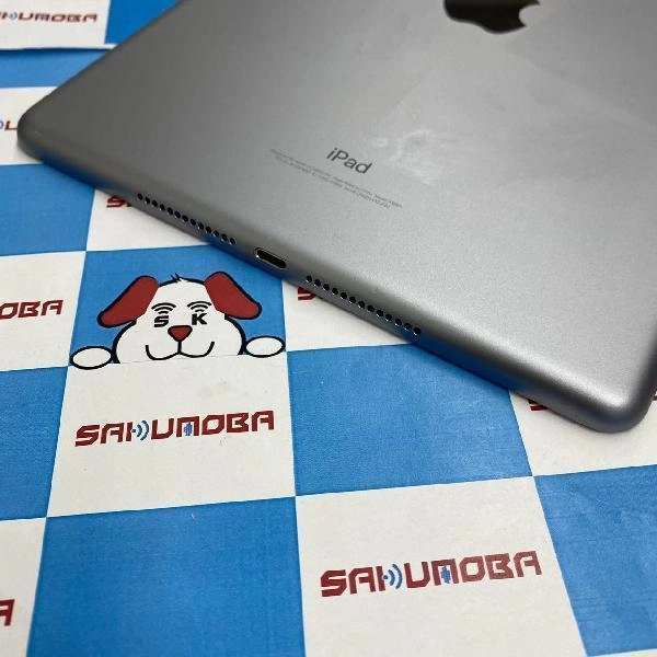 iPad 第6世代 Wi-Fiモデル 32GB MR7F2J/A A1893