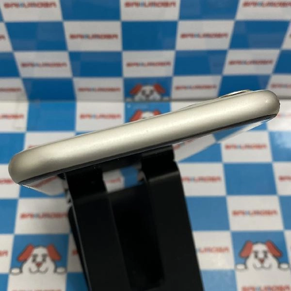 iPhone11 docomo版SIMフリー 128GB MWM22J/A A2221 ホワイト