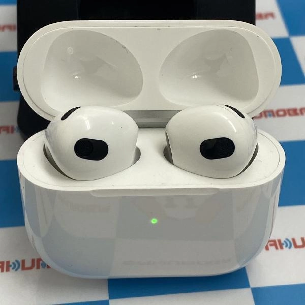 Apple AirPods 第3世代 MagSafe充電ケース付き  MME73J/A A2566 ホワイト