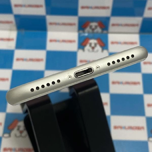 iPhone7 au版SIMフリー 128GB MNCL2J/A A1779 シルバー