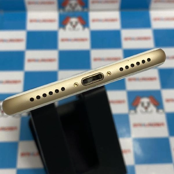 iPhone7 SoftBank版SIMフリー 32GB MNCG2J/A A1779 ゴールド