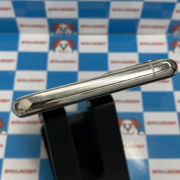 iPhone11 Pro au版SIMフリー 256GB MWC82J/A A2215