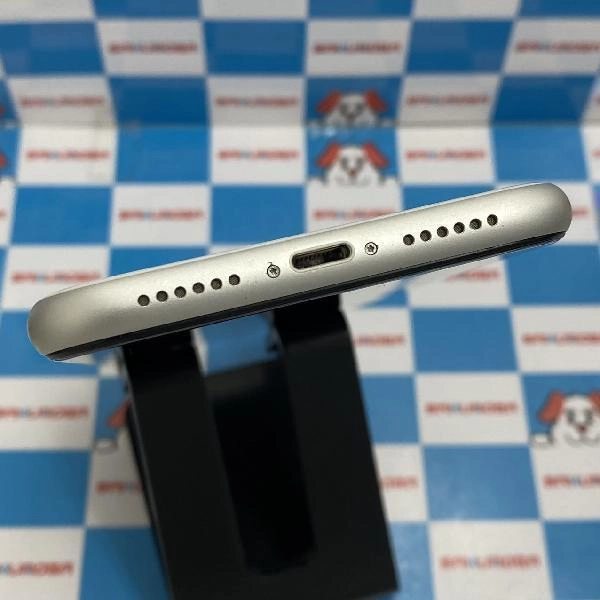 iPhoneXR au版SIMフリー 128GB MT0J2J/A A2106