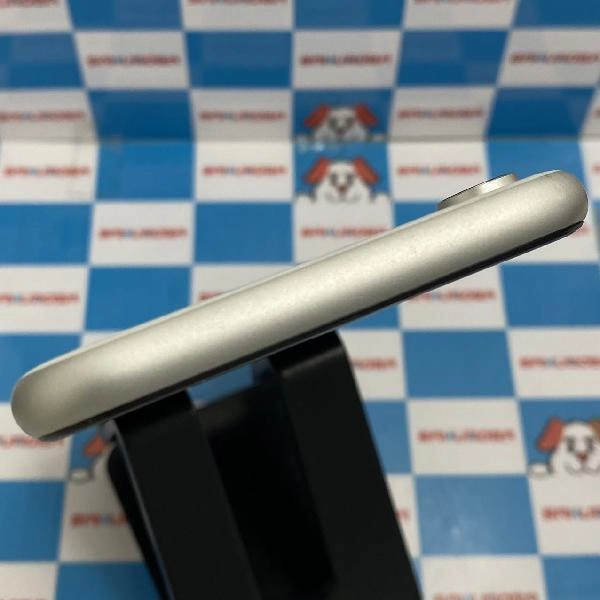 iPhoneXR au版SIMフリー 128GB MT0J2J/A A2106