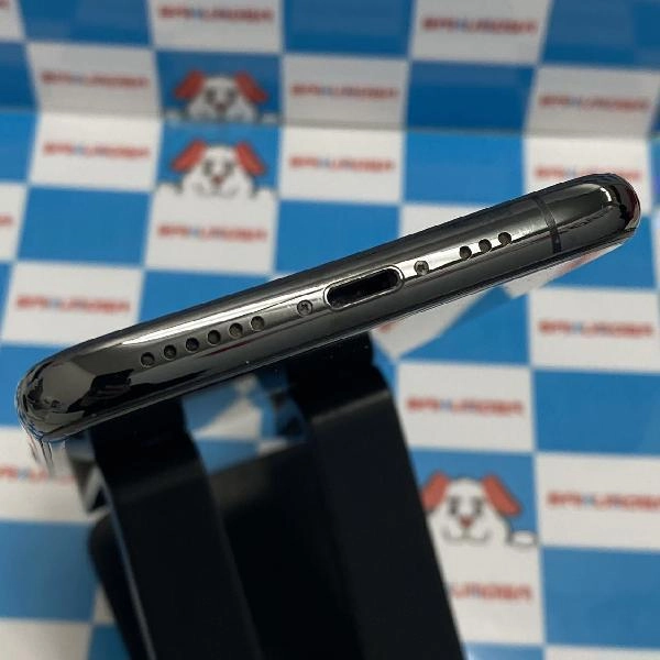 iPhone11 Pro au版SIMフリー 64GB MWC22J/A A2215