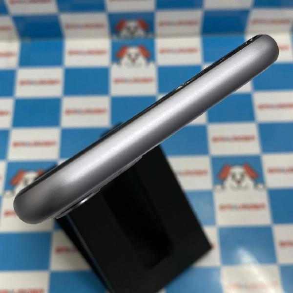 iPhone11 SoftBank版SIMフリー 64GB MWLX2J/A A2221 ジャンク品 パープル