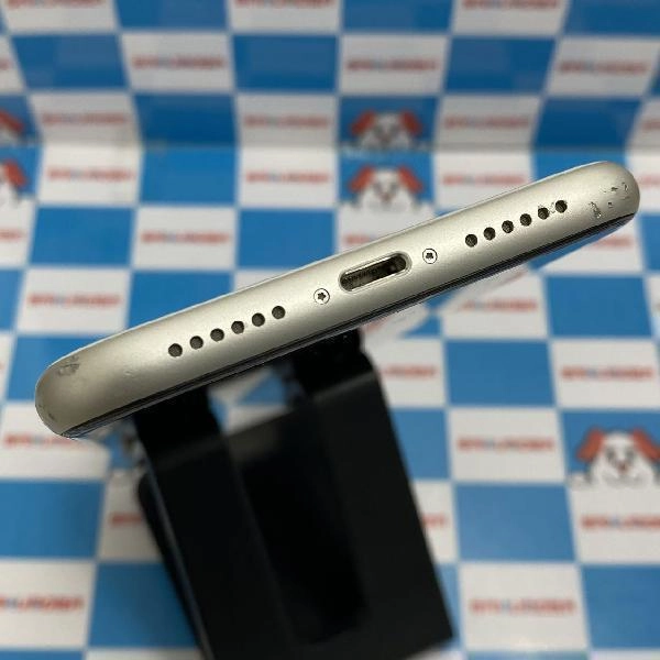 iPhone11 au版SIMフリー 128GB MWM22J/A A2221 ジャンク品 ホワイト