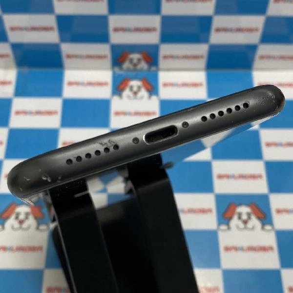 iPhone11 au版SIMフリー 128GB MWM02J/A A2221 ブラック