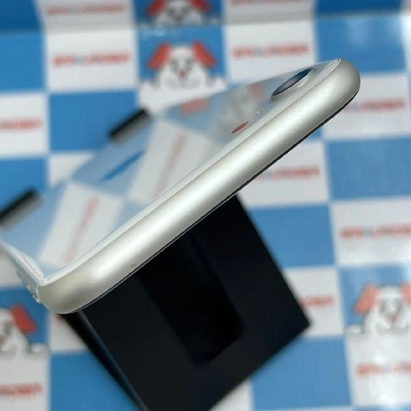 iPhoneSE 第2世代 SoftBank版SIMフリー 128GB MXD12J/A A2296 ホワイト