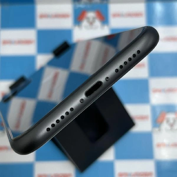 iPhone11 SoftBank版SIMフリー 64GB MWLT2J/A A2221 美品 ブラック