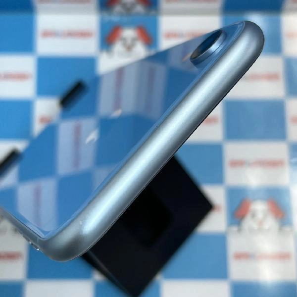 iPhoneXR au版SIMフリー 128GB NT0U2J/A A2106