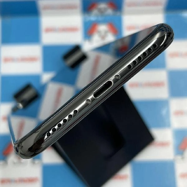 iPhoneX docomo版SIMフリー 64GB MQAX2J/A A1902 極美品