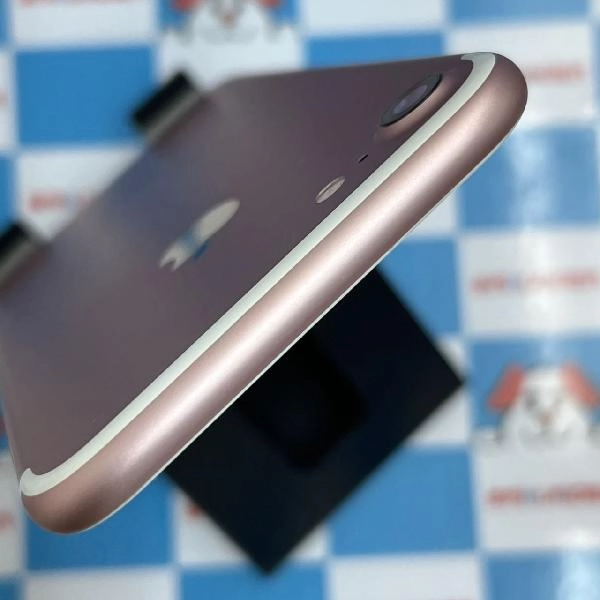 iPhone7 SoftBank版SIMフリー 32GB MNCJ2J/A A1779 極美品 ローズゴールド