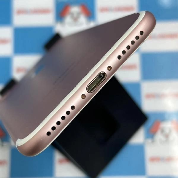 iPhone7 SoftBank版SIMフリー 32GB MNCJ2J/A A1779 極美品 ローズゴールド