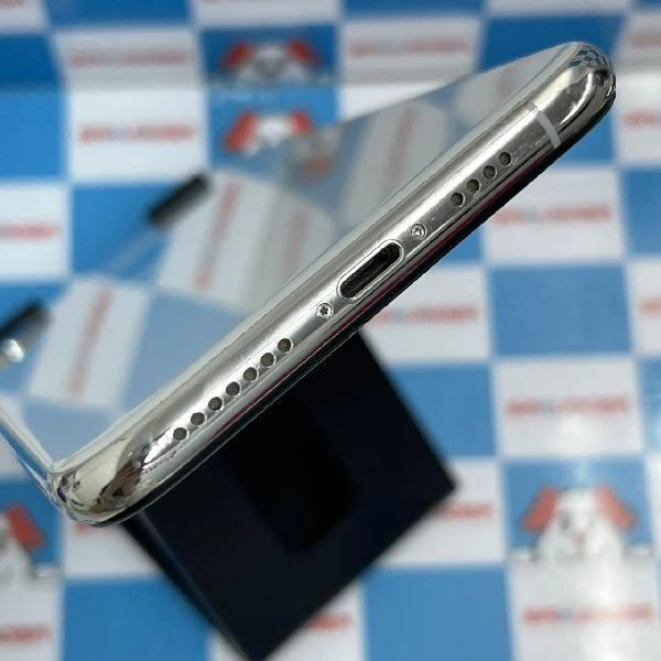 iPhoneXS Max Apple版SIMフリー 64GB MT6R2J/A A2102 シルバー