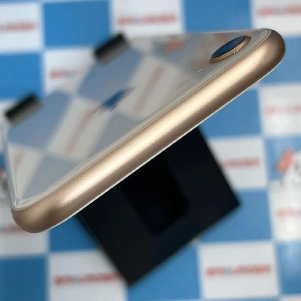 iPhone8 au版SIMフリー 64GB MQ7A2J/A A1906 美品 ゴールド