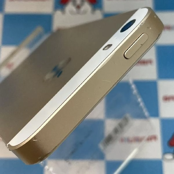 iPhoneSE Apple版SIMフリー 128GB MP882J/A A1723