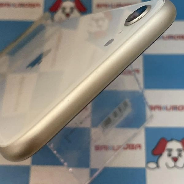 iPhoneSE 第3世代 au版SIMフリー 128GB MMYG3J/A A2782