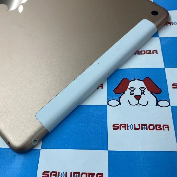 iPad 第7世代 docomo版SIMフリー 32GB MW6D2J/A A2198 ゴールド