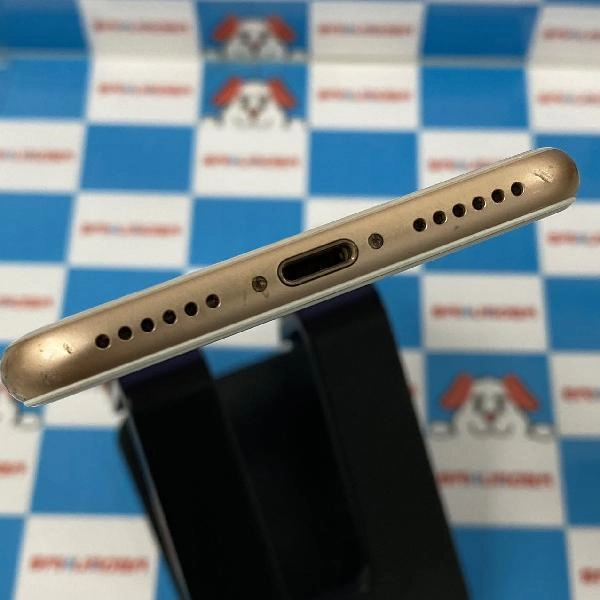 iPhone8 docomo版SIMフリー 64GB MQ7A2J/A A1906 ゴールド