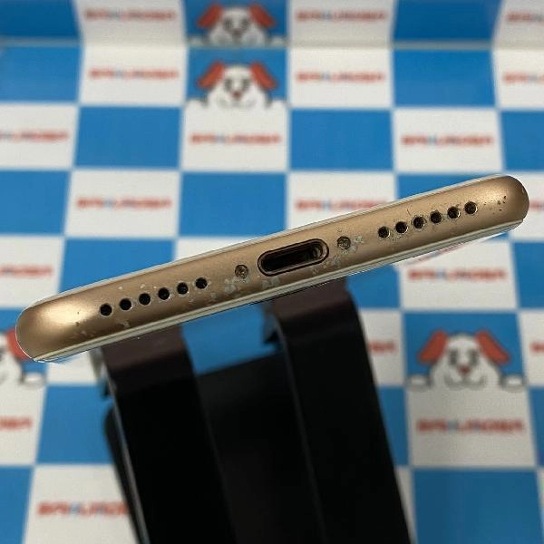 iPhone8 SoftBank版SIMフリー 64GB MQ7A2J/A A1906 ゴールド