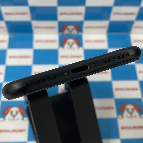 iPhoneSE 第2世代 au版SIMフリー 128GB MHGT3J/A A2296 開封未使用品 ブラック