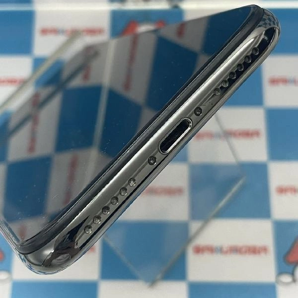 iPhoneX au版SIMフリー 256GB MQC12J/A A1902