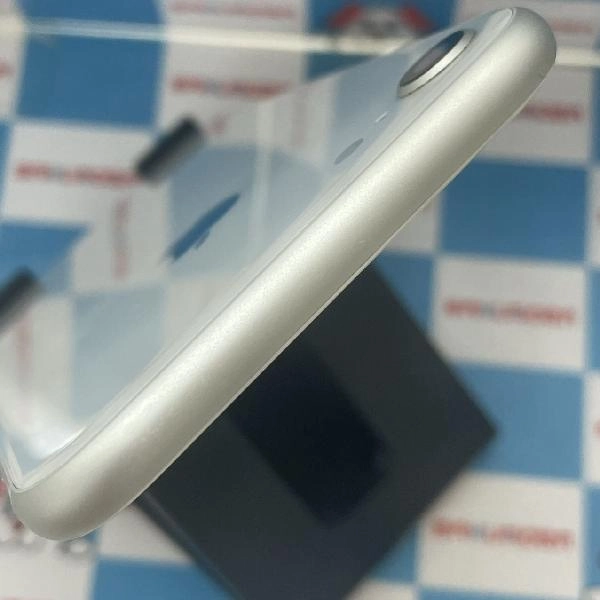 iPhone8 au版SIMフリー 64GB MQ792J/A A1906 シルバー