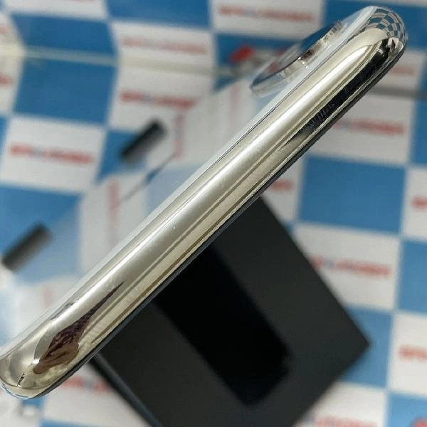 iPhoneX docomo版SIMフリー 256GB NQC22J/A A1902