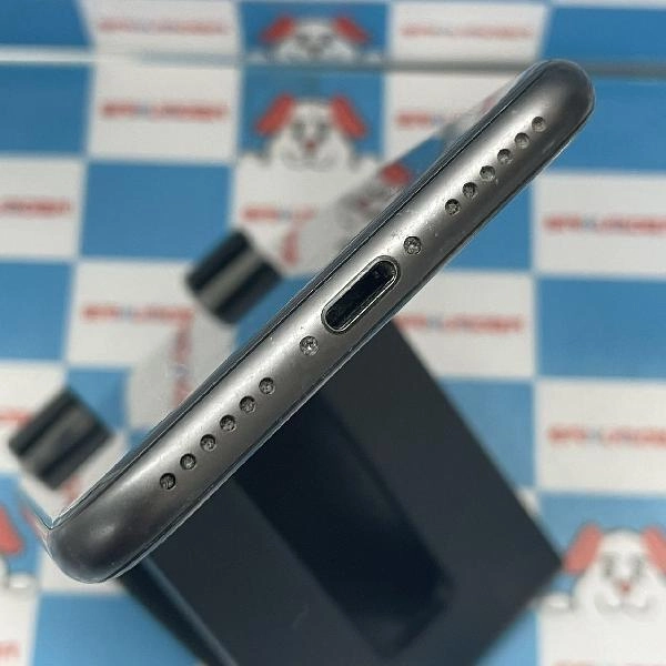 iPhone8 docomo版SIMフリー 256GB MQ842J/A A1906 スペースグレイ