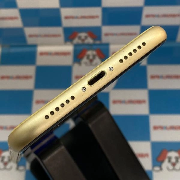 iPhoneXR au版SIMフリー 64GB MT082J/A A2106 ジャンク品