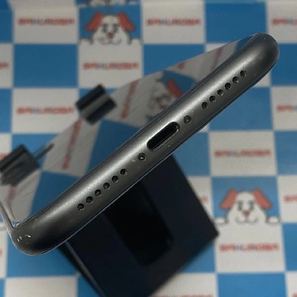 iPhone11 SoftBank版SIMフリー 64GB MWLT2J/A A2221 ブラック