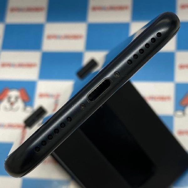 iPhoneSE 第3世代 SoftBank版SIMフリー 64GB MMYC3J/A A2782