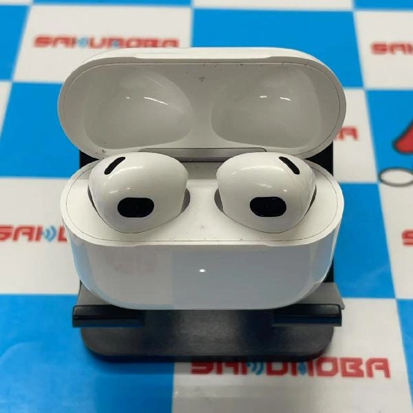 Apple AirPods 第3世代 MagSafe充電ケース付き  MME73J/A A2566 ホワイト