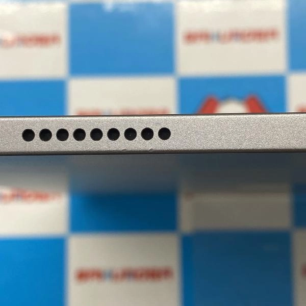 iPad Air 第6世代 11インチ Wi-Fiモデル 128GB MUWC3J/A A2902 美品