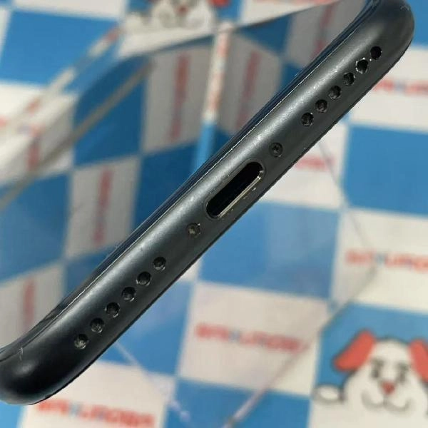 iPhoneSE 第3世代 SoftBank版SIMフリー 64GB MMYC3J/A A2782