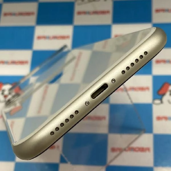 iPhone11 docomo版SIMフリー 64GB MHDC3J/A A2221 美品 ホワイト