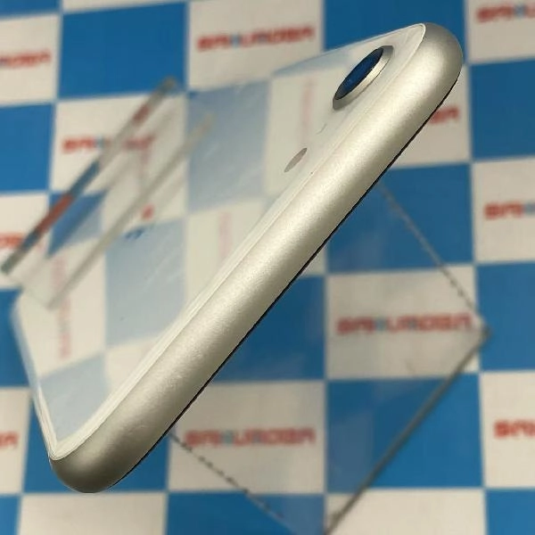 iPhoneSE 第2世代 au版SIMフリー 128GB MXD12J/A A2296 ジャンク品 ホワイト