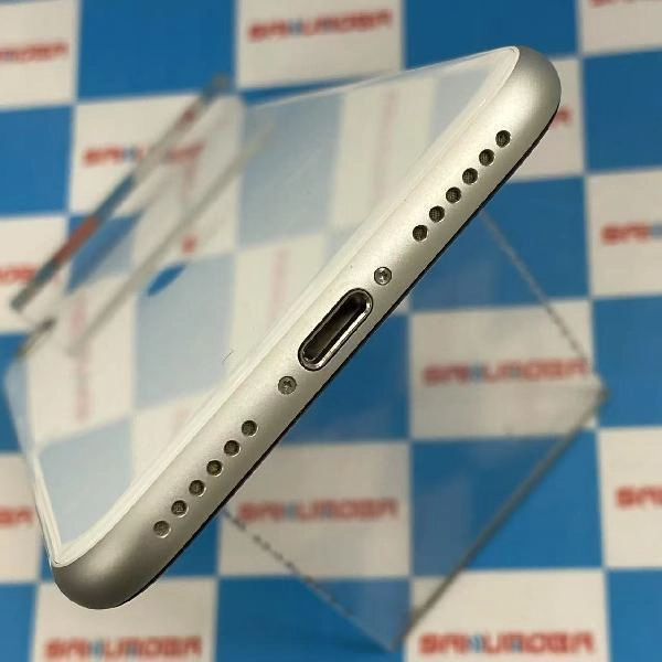 iPhoneSE 第2世代 au版SIMフリー 128GB MXD12J/A A2296 ジャンク品 ホワイト