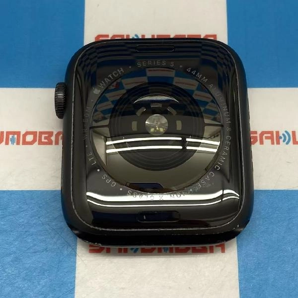 Apple Watch Series 5 GPS + Cellularモデル  MWWE2J/A