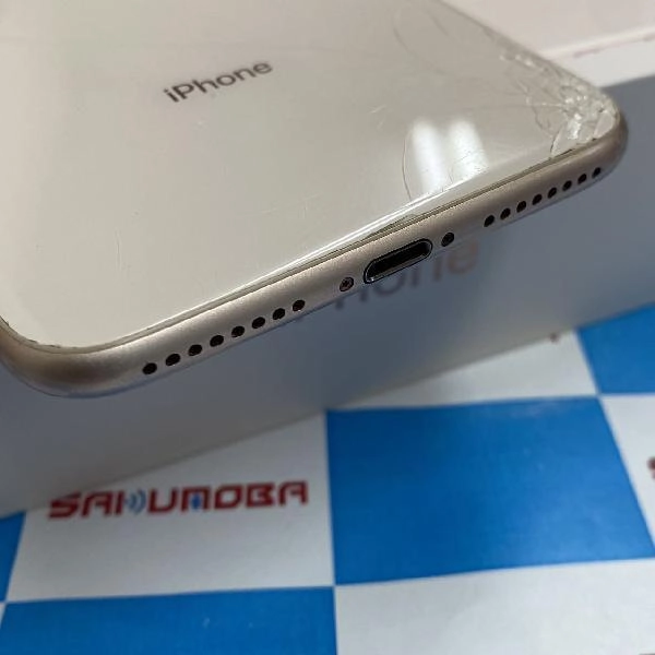 iPhone8 Plus Apple版SIMフリー 64GB MQ9M2J/A A1898 ジャンク品